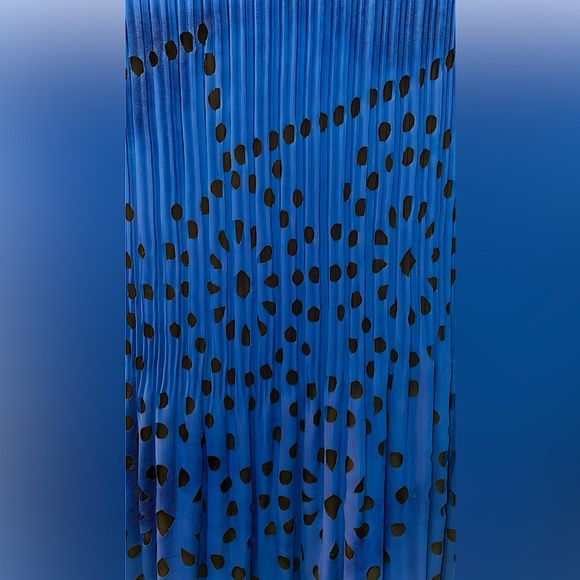 SOLD! Veeca Royal Blue/Black Pleated Midi Dress - Picture 2 of 2